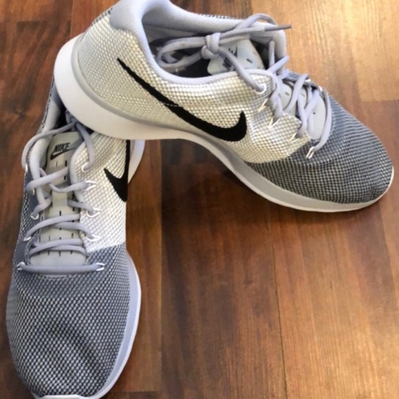 Nike Other - NWT Men’s Nike Tanjun Racer Sneaker